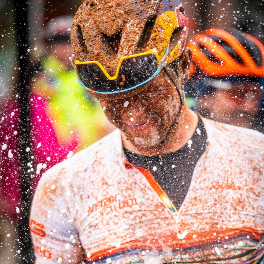 AMLnZu_F9KzK_393WsOdzejDLx8_VREVQWf4MaztgoM=s900ckc0x00ffffffnorj