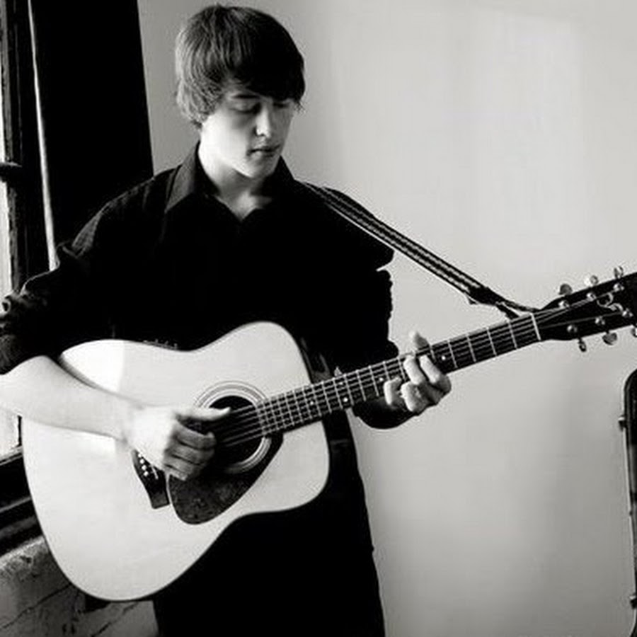 AMLnZu_MKoWhPMiOovaqxSR3YaJ26LftVL_7yQX3gsZ=s900ckc0x00ffffffnorj