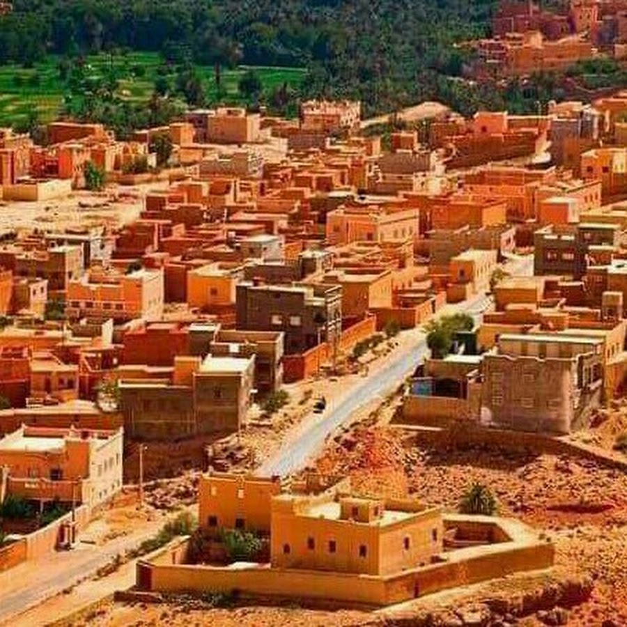 ксар айт-бен-хадду, глиняная крепость магриба. касбу аит бенхадду. марокко африка. северная африка марокко. королевство марокко климат.