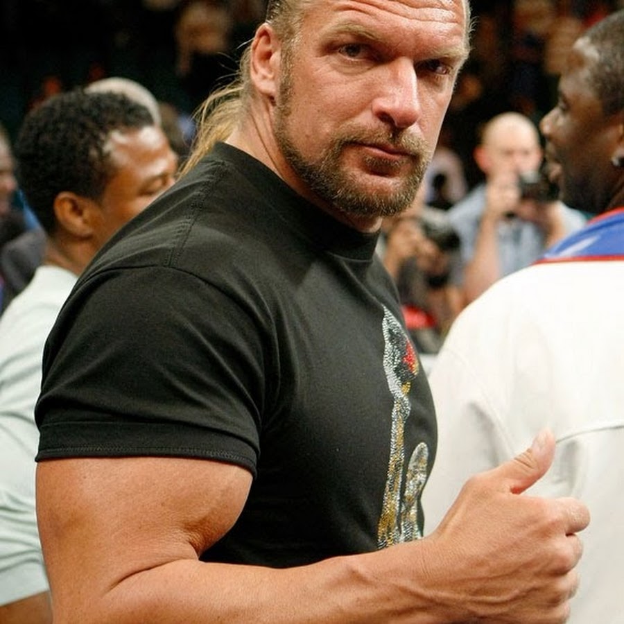 Трипл эйдж реслинг. Трипл к это. Трипл эйч рестлер. Рестлеры 2010. Wwe трипл эйч.