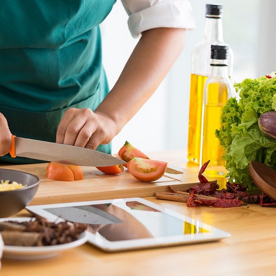 AMLnZu_QT-NVBcmgnDNvwGUZTskYEeMtUL1r4SfPAVqm=s900-c-k-c0x00ffffff-no-rj