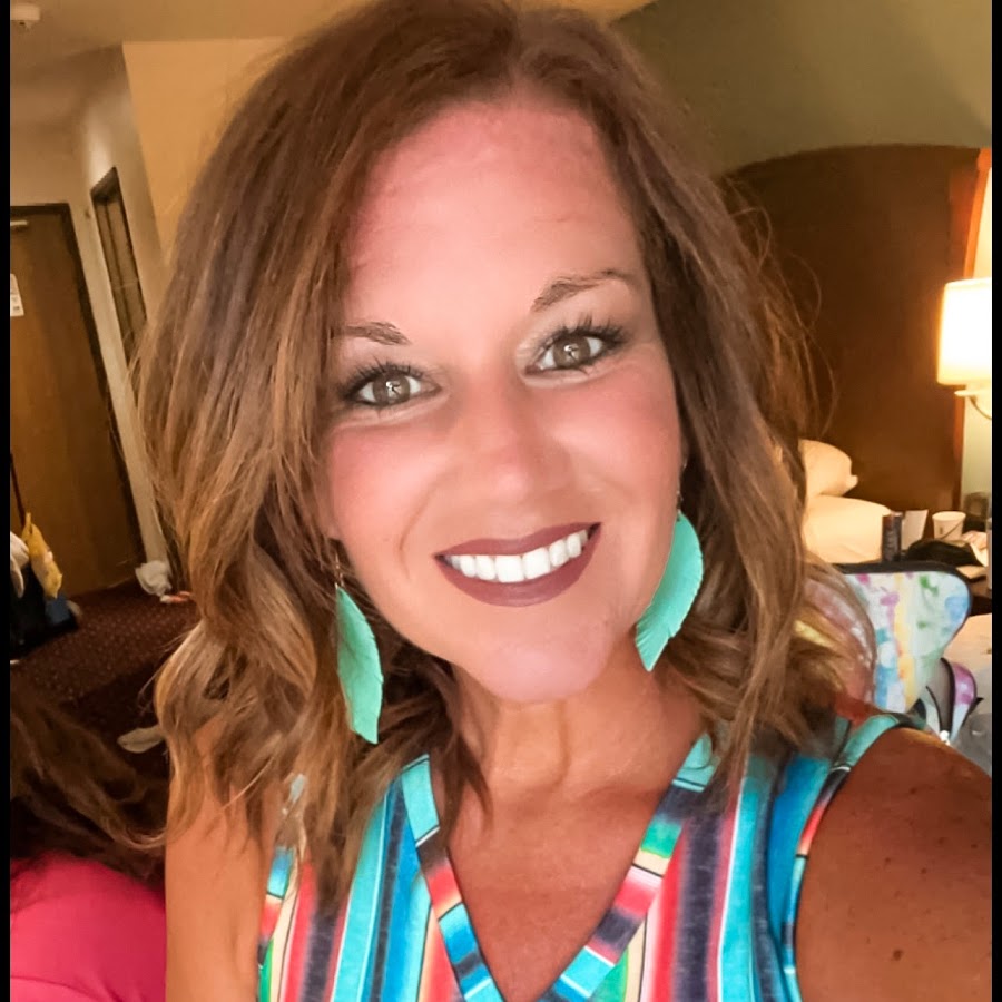 AMLnZu_RgbM8AkA0k4GPgJSLGjFUZTvALBj-5S3cedernA=s900-c-k-c0x00ffffff-no-rj