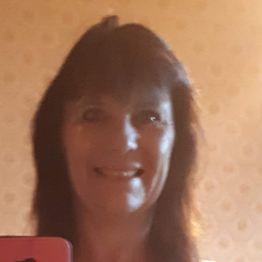 AMLnZu_UsUQoz21b_q5_yNN45OxdEq4_80sU_E5p6EAYFg=s900ckc0x00ffffffnorj