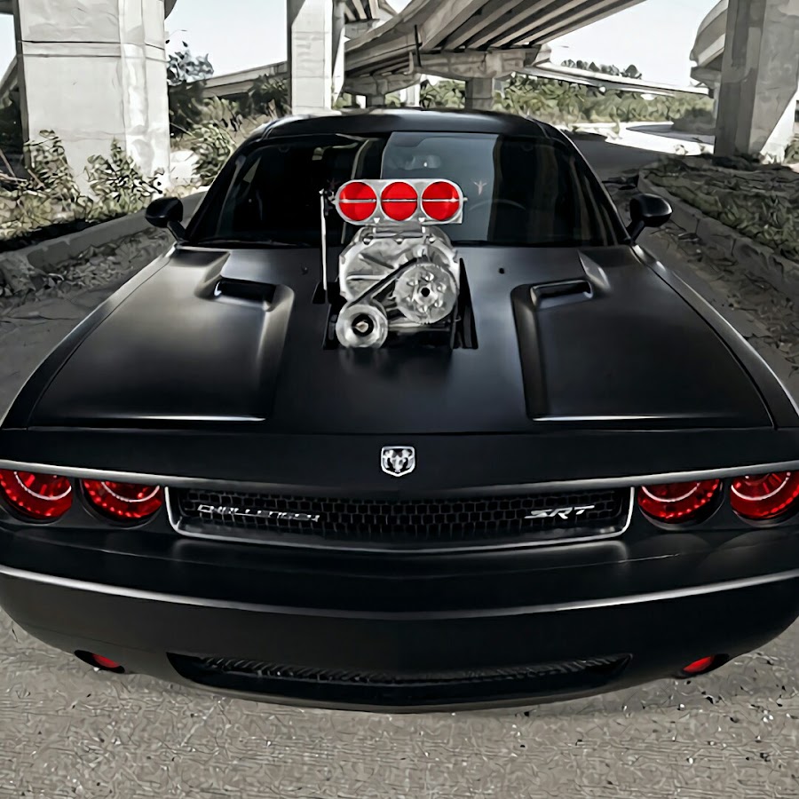 Ssc ultimate aero тт. Додж челленджер красно черный. Додж челленджер тюнингованная. Включи мощную крутую. Ferrari laferrari 2022 bugatti.