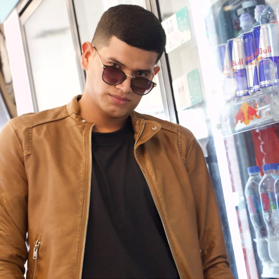 AMLnZu_eoIXg6EDfwpMmPzuiAGSUWjrBEnWahGSDmCBGMA=s900-c-k-c0x00ffffff-no-rj