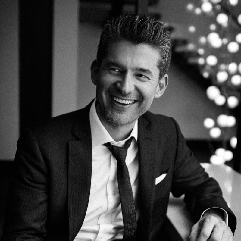Matt Dusk - Topic