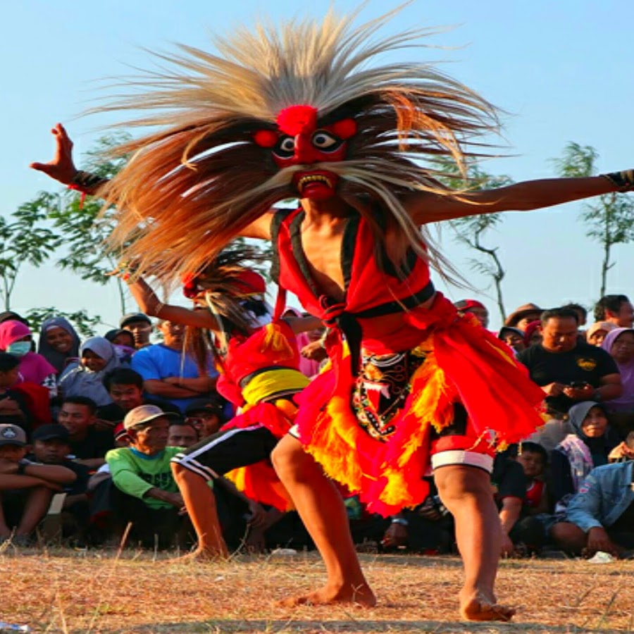 AMLnZu_j10YZOO4tKHtoMioMJD6itzdSzFb1CyfYAu8=s900-c-k-c0x00ffffff-no-rj