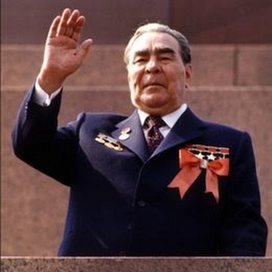 Брежнев прикол. Брежнев прикол. Брежнев прикол. Анекдоты про брежнева смешные. Анекдоты про брежнева.