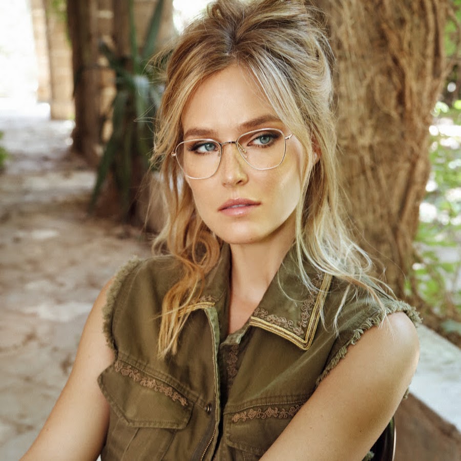 carolinalemke.eth Ethereum Name Service (ENS and .eth domain) PFP