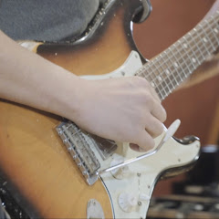 Thumbnail of related channel