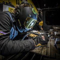 Thumbnail of related channel