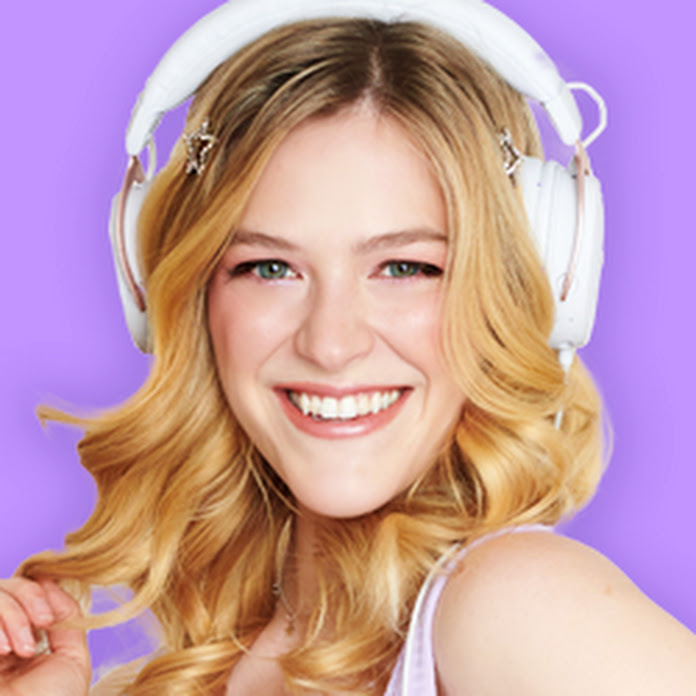 Kelsey Impicciche Net Worth & Earnings (2025)