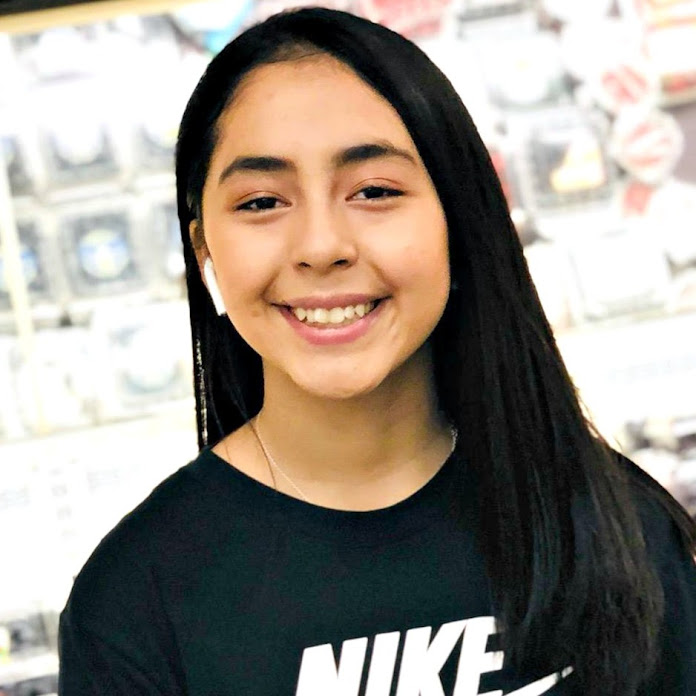 Brianna's World Net Worth & Earnings (2025)
