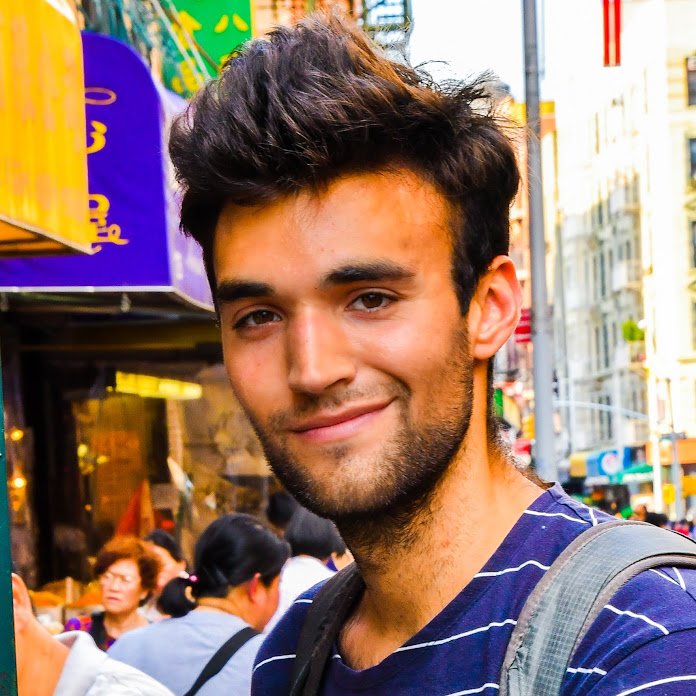 LivingBobby Net Worth & Earnings (2025)