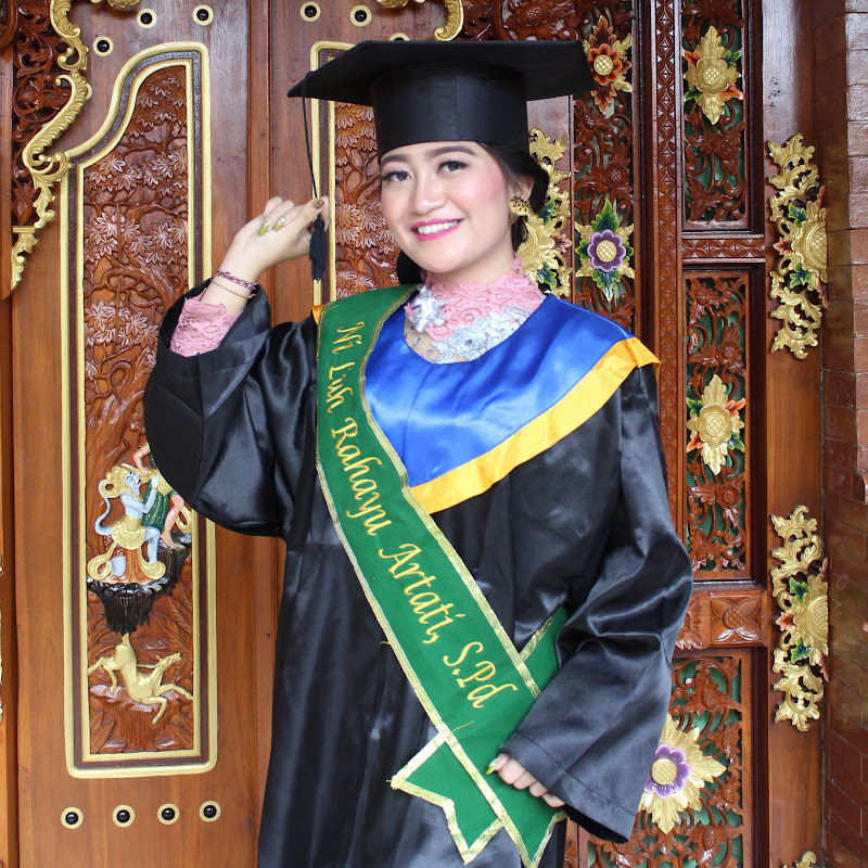 Rahayu Artati