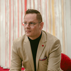 Stephen Russell-Brett