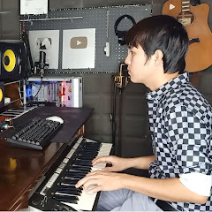 TUỆ MẪN KARAOKE 