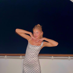 Charlotte Lee