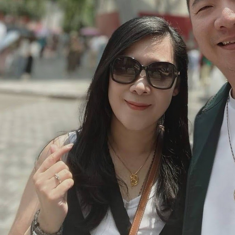 Rosalind老婆仔 Logo