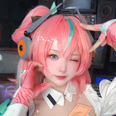 Cosplayer Sakuragun-桜群