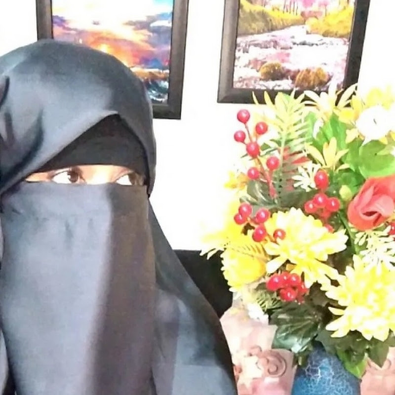 Ayesha Official 