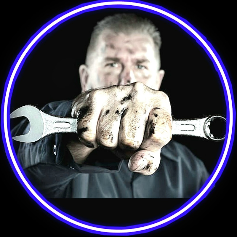 DIY Metal World Logo