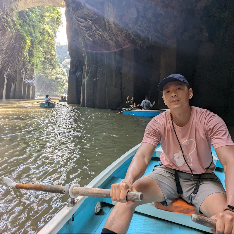 吳框CHILL起來 Logo