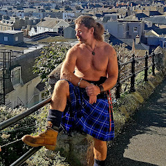 KILT-MAN Chris McEneany