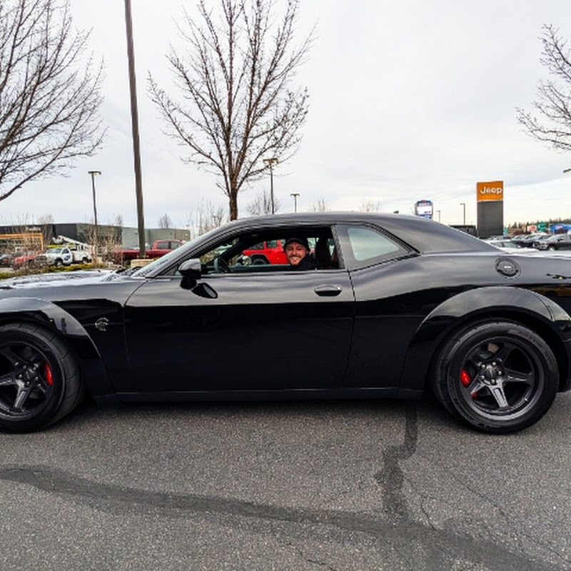 LANDON IN A HELLCAT
