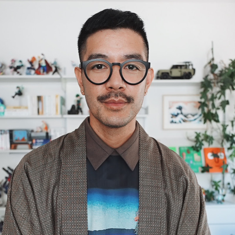 hey, it's mikee Logo