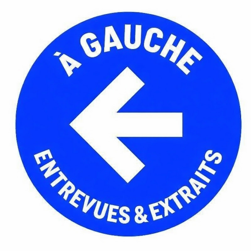 À gauche