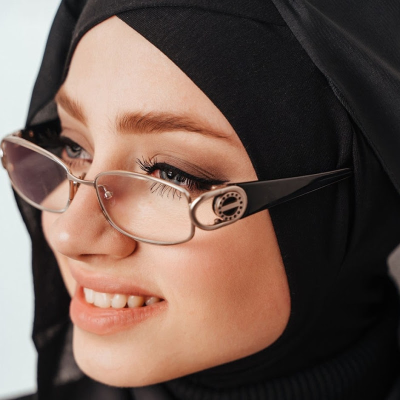 {Sarah Food Blog} Logo