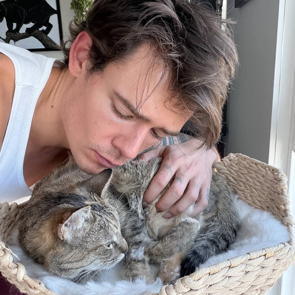 zYcKEdrFbC_DeAeLdps8U4KYso1uYXh42_jHsAcbSuVqiE3muBjekY8VjBPh0zKqfi2VLrpHJNcChw=s1024-c-fcrop64=1,000019a4ffffe670-nd-v1