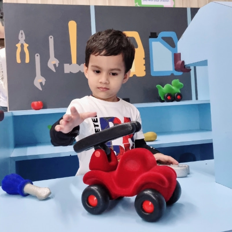 little nihul shorts