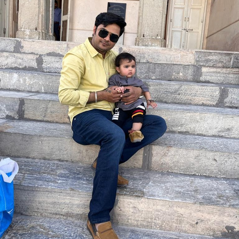 Jethwani's Vlogs & Kitchen icon