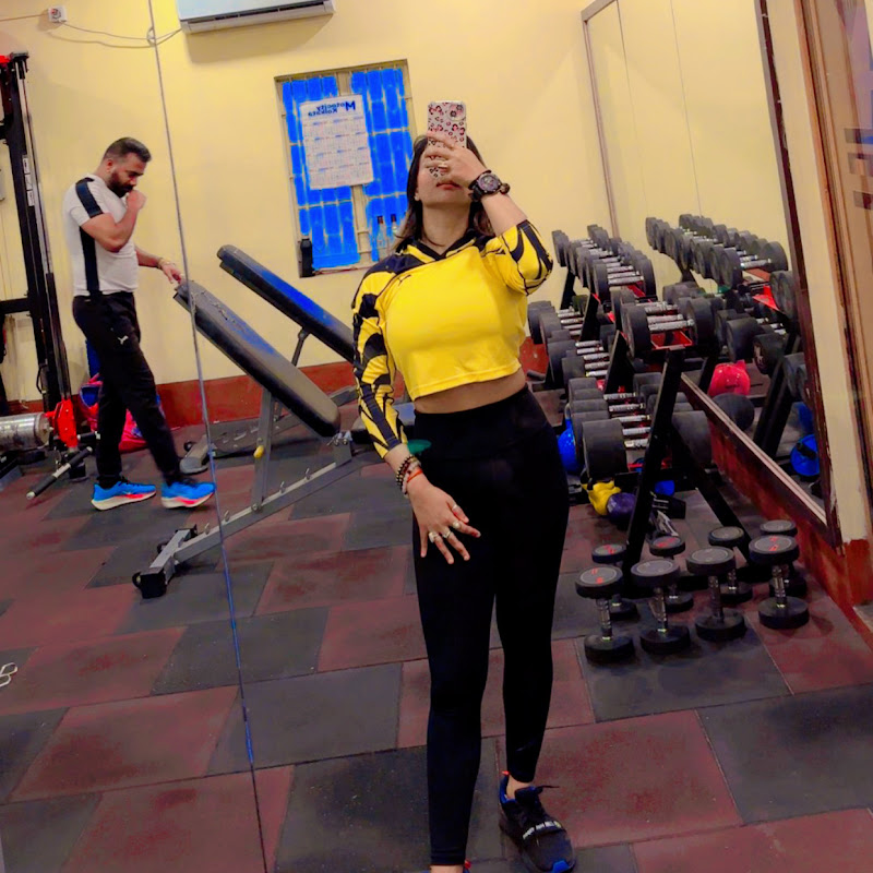 Indian fitness mom