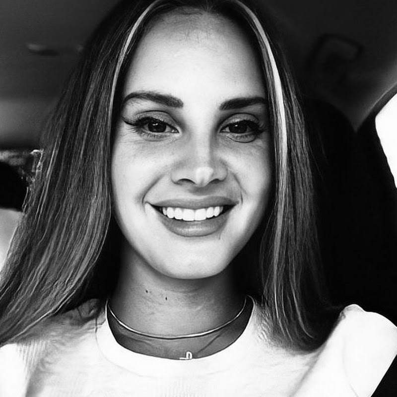 Lana Del Rey Universal