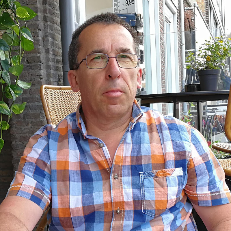 Spring Boot TUTORIAL.