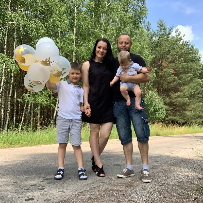 Tarasiki TV  Жизнь в Польше  Logo