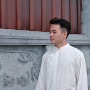 Quân Nguyễn - Hành Trình Giác Ngộ