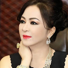 Chritina Nguyen live